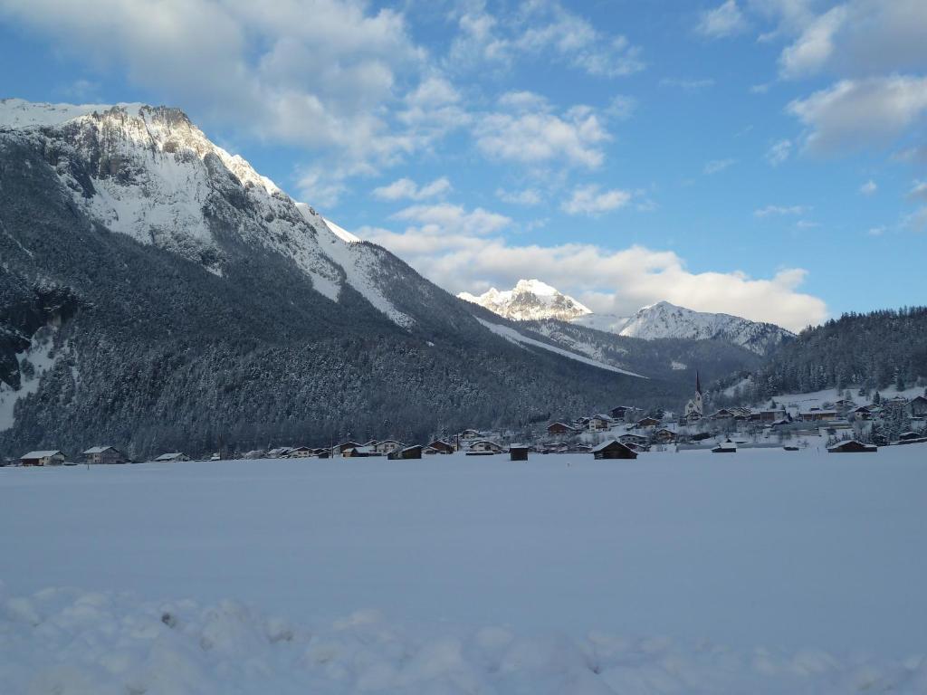 Gastehaus Frischhut Hotel นาซเซอฮัท ภายนอก รูปภาพ